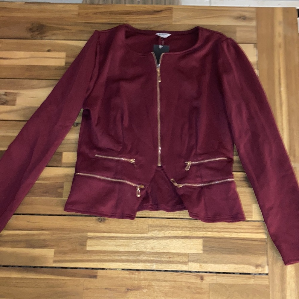 Zeagoo jacket, red with gold zippers